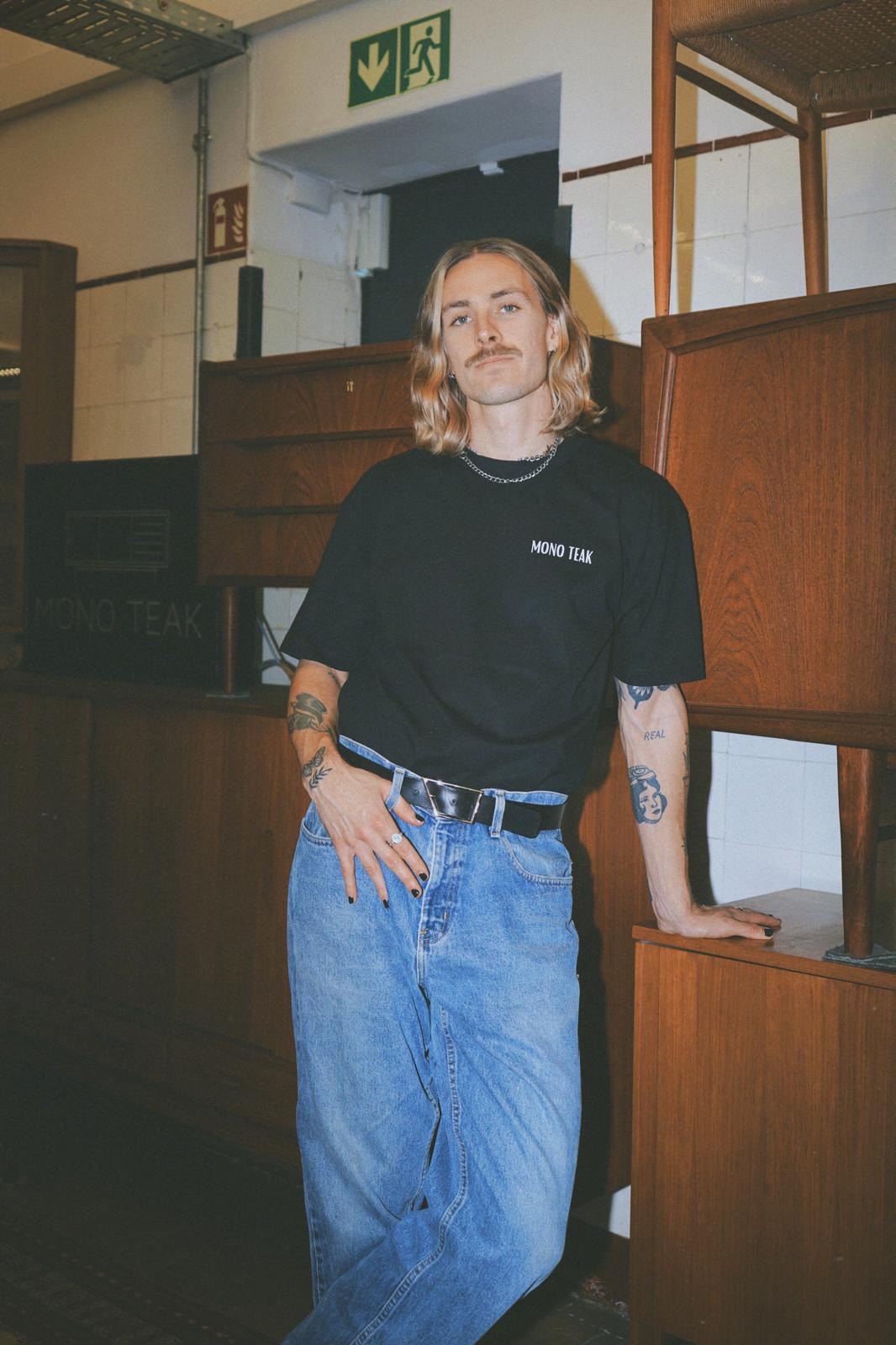 T-Shirt "Neighbourhood" Oversized