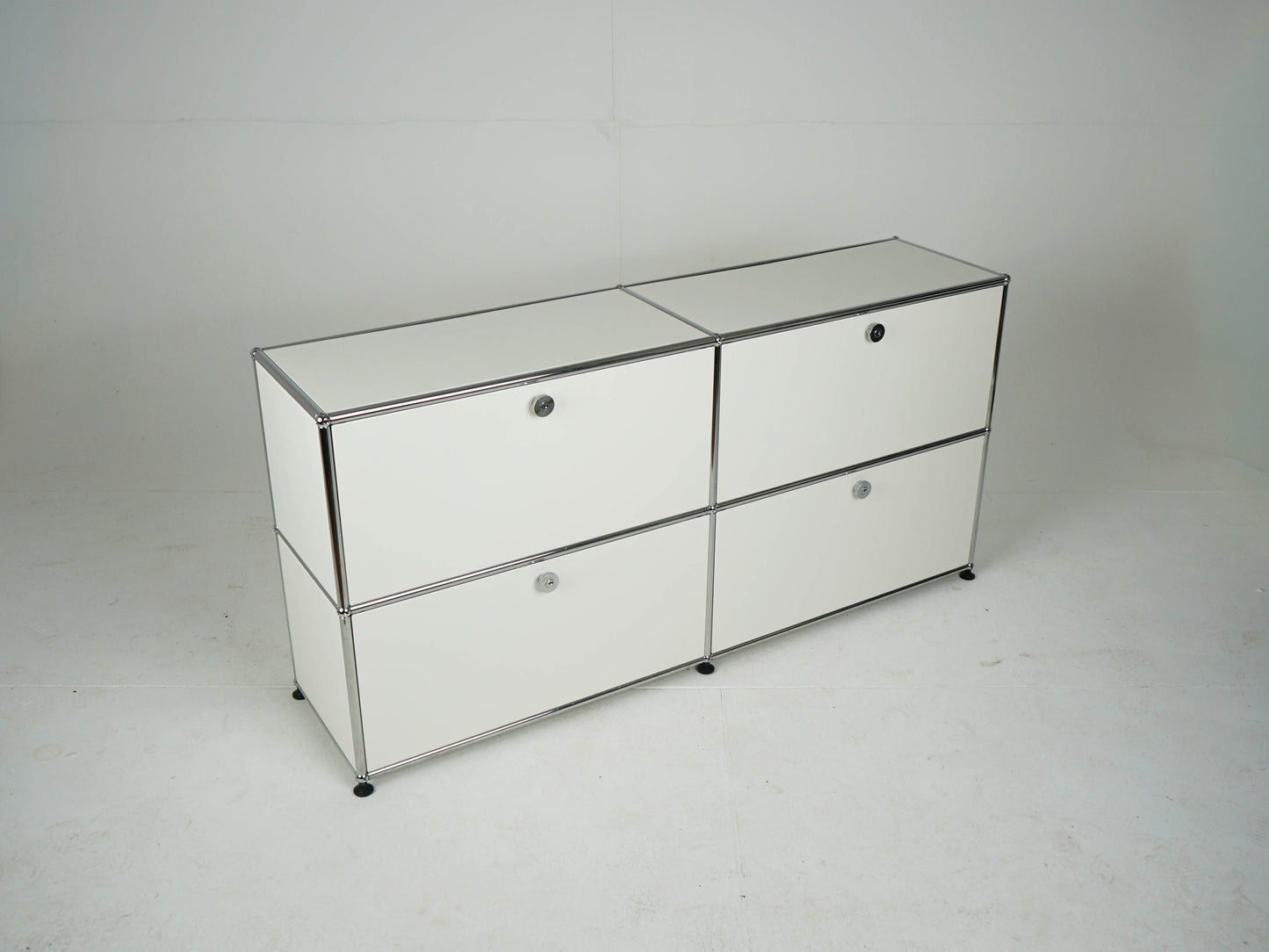 USM Haller Sideboard Reinweiß RAL 9010