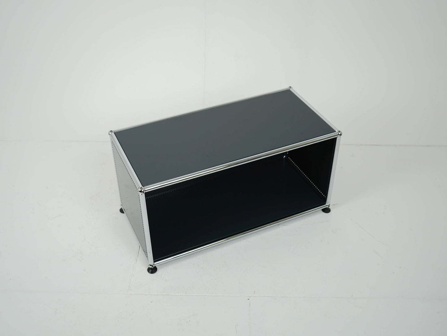 USM Haller Regal Anthrazit RAL 7016