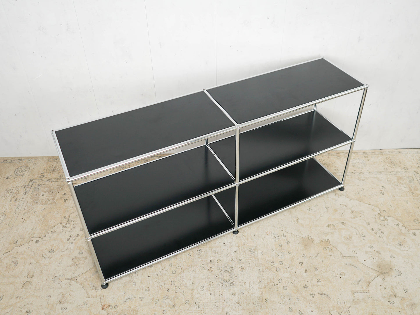 USM Haller Regal Graphitschwarz