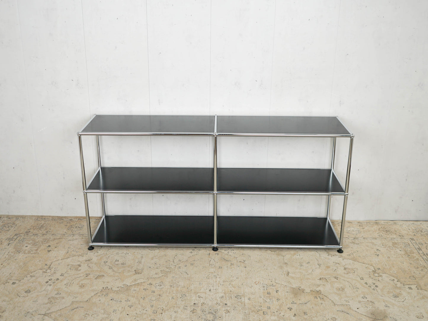 USM Haller Regal Graphitschwarz