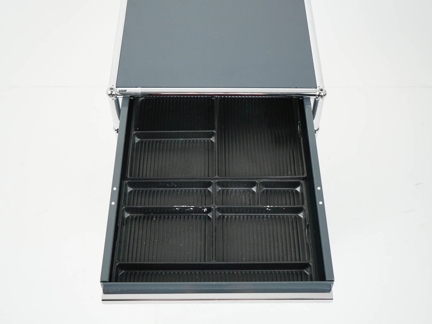 USM Haller Rollcontainer Anthrazit RAL 7016