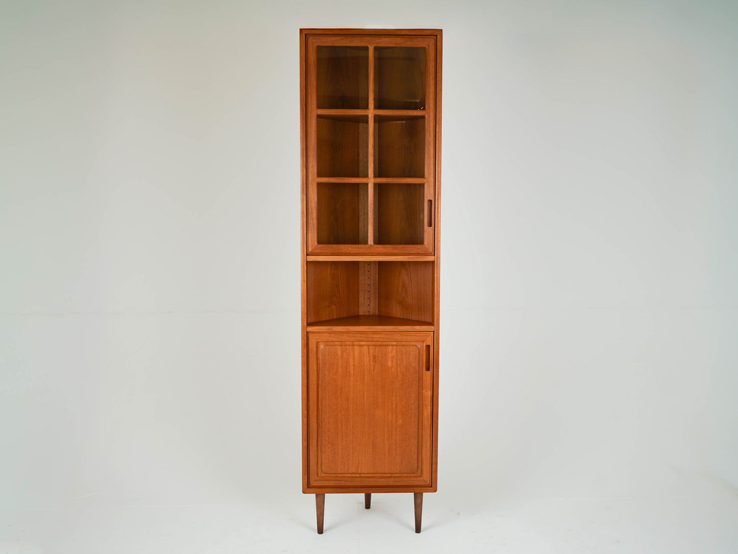 Teak Schrank Eckschrank Vitrine Dänisch Vintage Mid Century