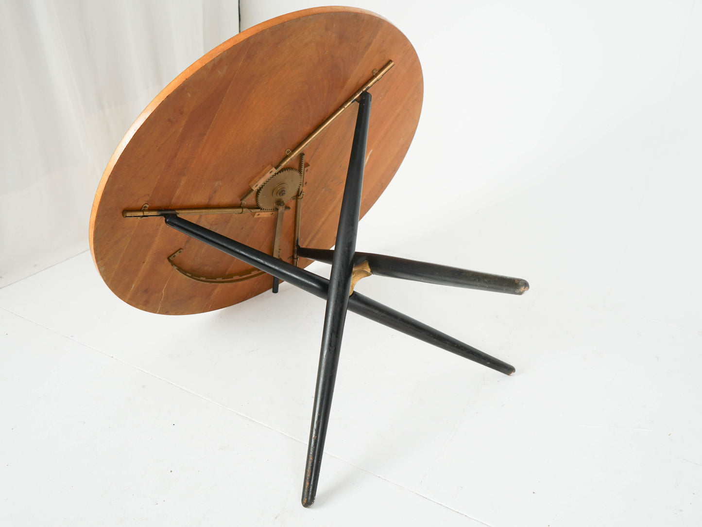 Sofatisch Esstisch von Jürg Bally für Wohnhilfe / Schweiz