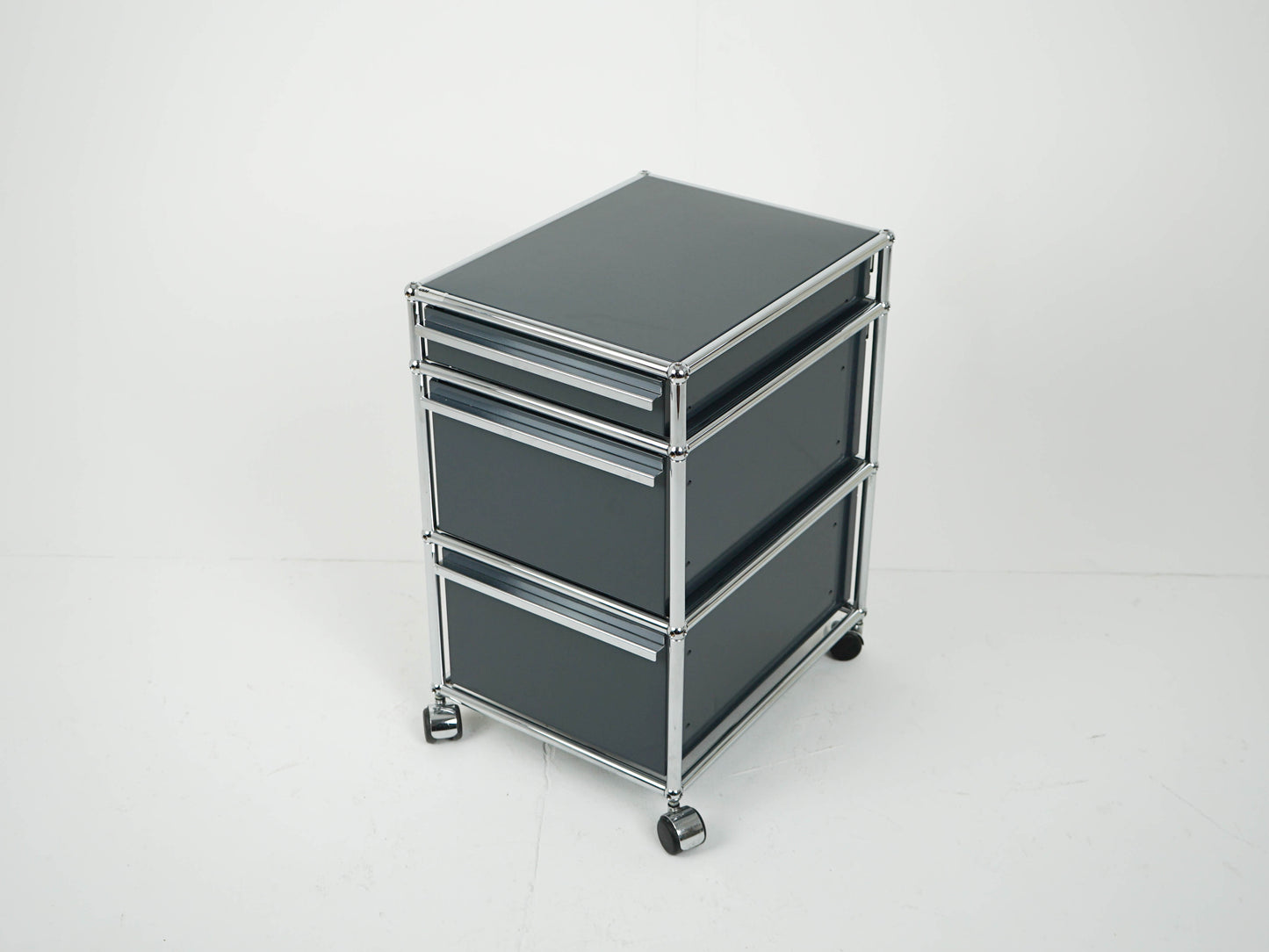 USM Haller Rollcontainer Anthrazit RAL 7016