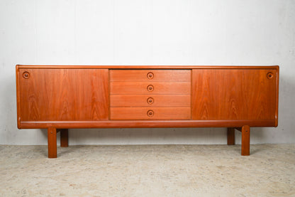 Mid Century Teak Sideboard von H.W. Klein für Bramin