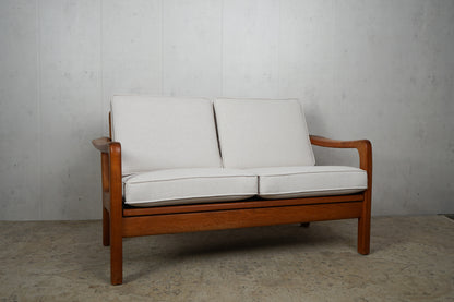 Dänisches Teak Sofa 2 Sitzer von Juul Kristensen neubezogen