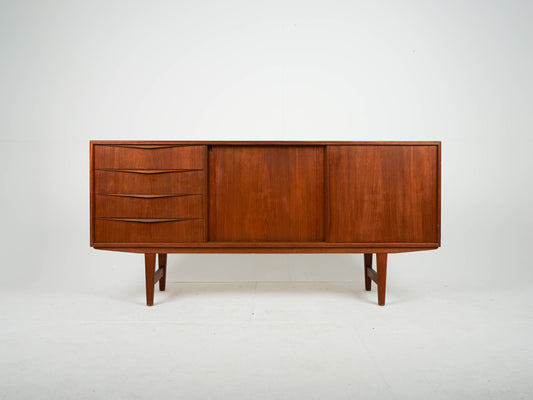 Teak Sideboard von Erling W. Bach Vintage Mid Century