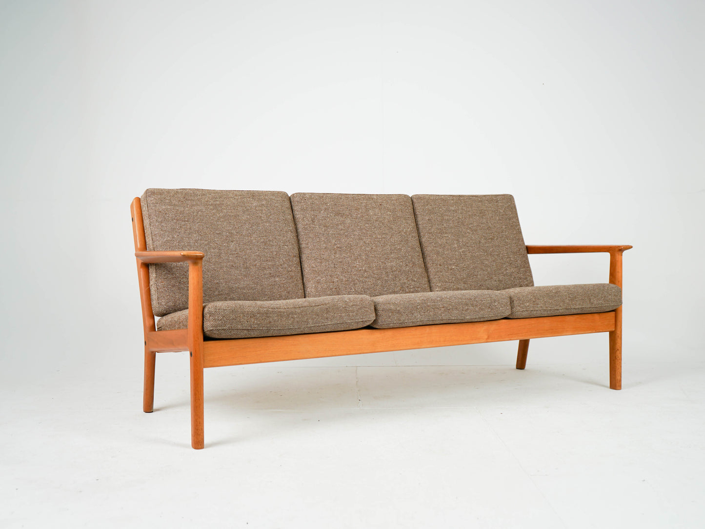 Teak Sofa Hans Wegner GE-265/3 Getama Mid Century Wollstoff