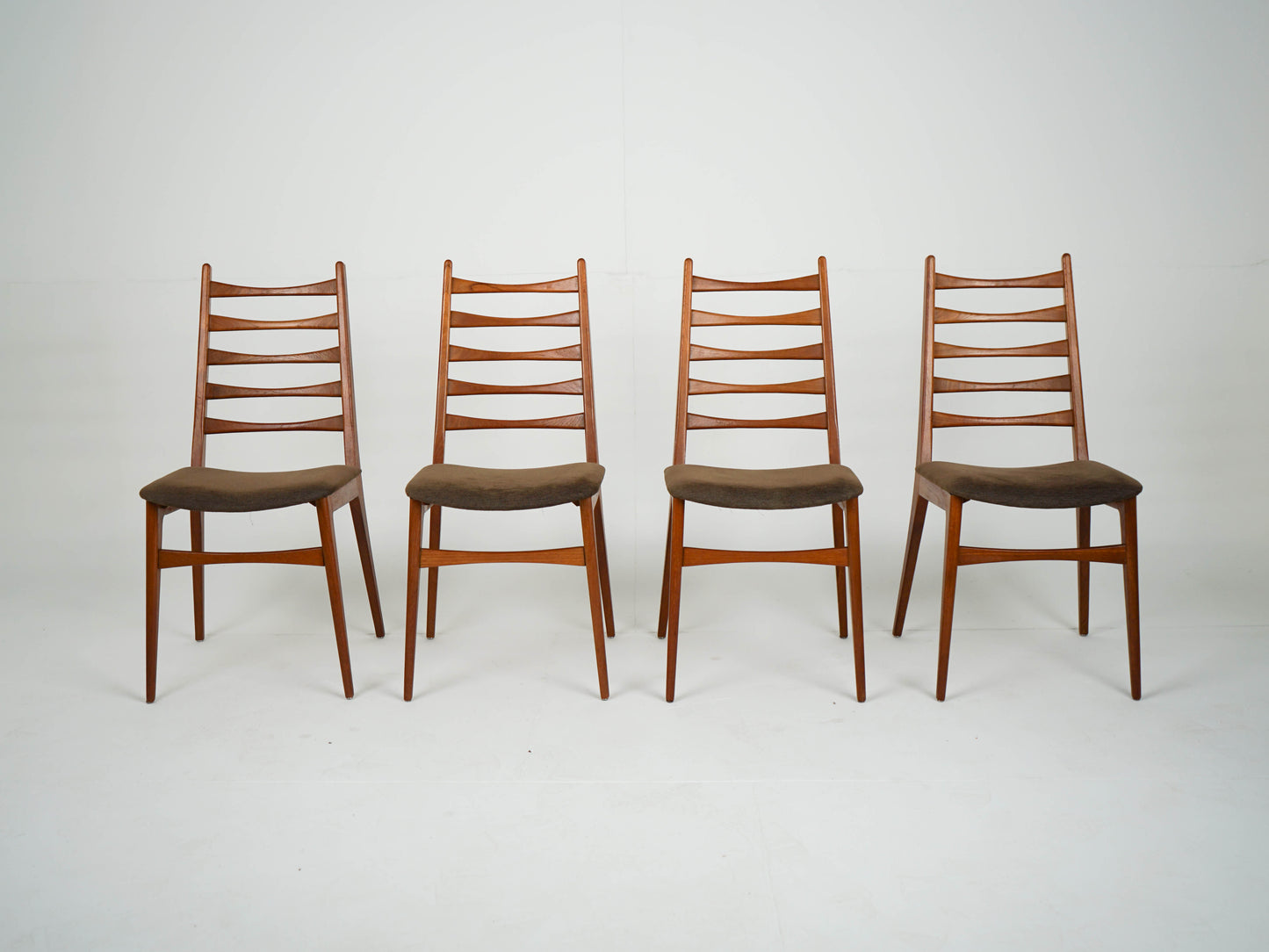 SET 4x Vintage Stuhl Esszimmerstuhl Mid Century Retro