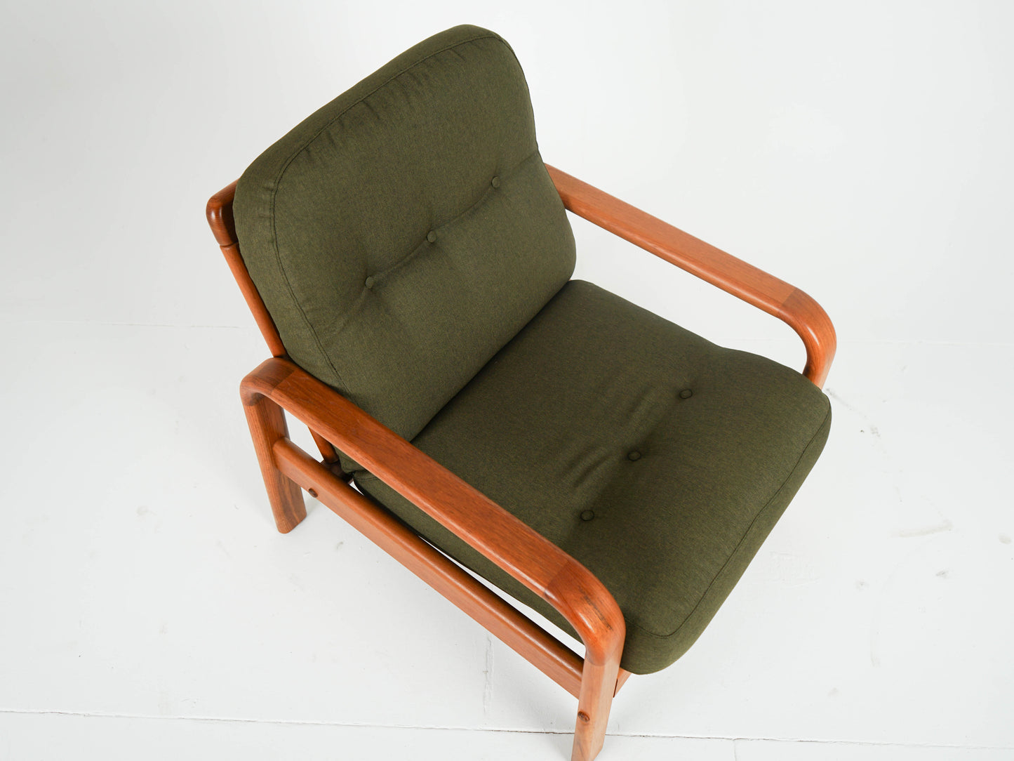 Vintage Teak Sessel Loungechair NEUBEZUG Grün