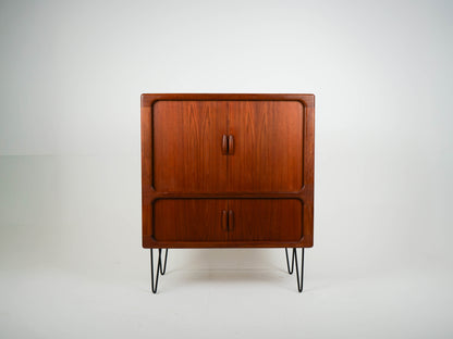 Teak Schrank TV Vinyl von Dyrlund Vintage Mid Century