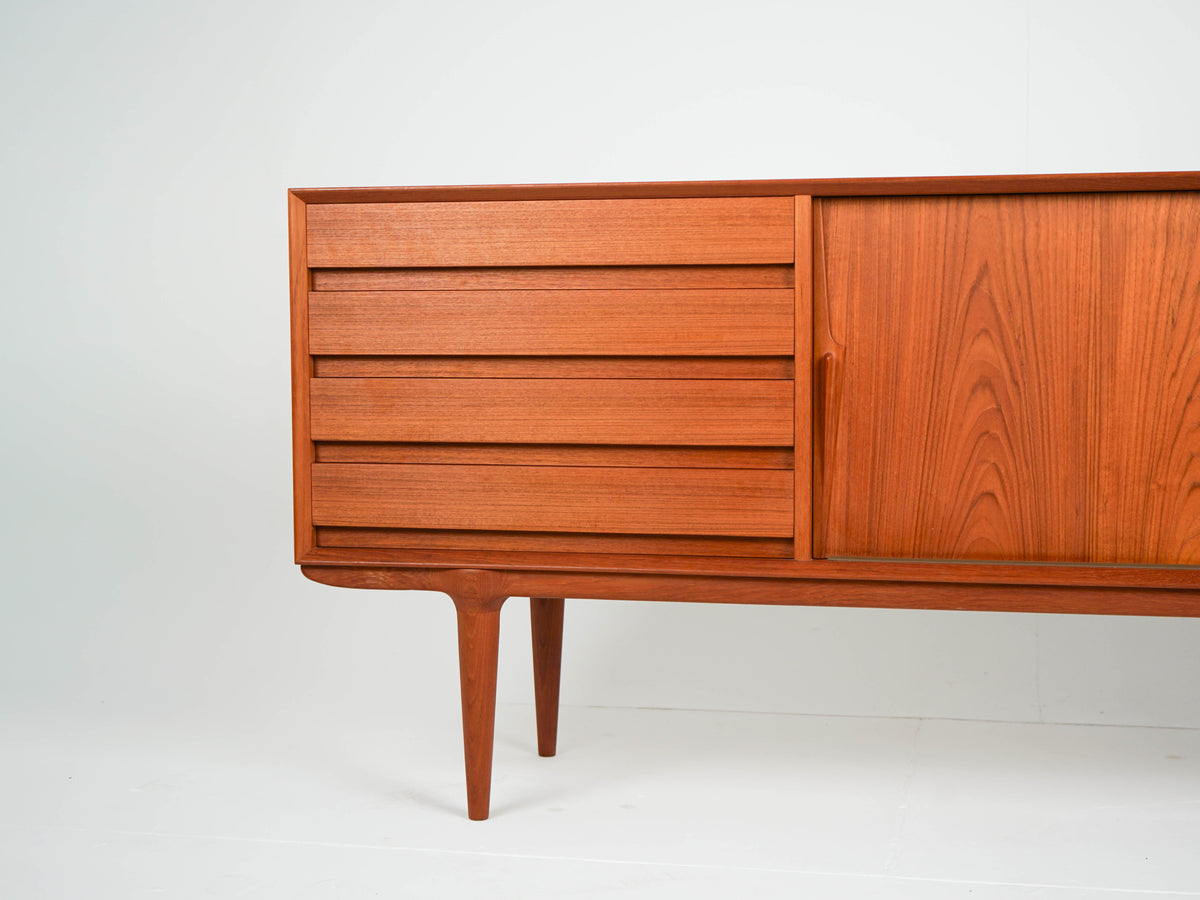 Teak Sideboard Omann Jun Model 18 Vintage Dänisch