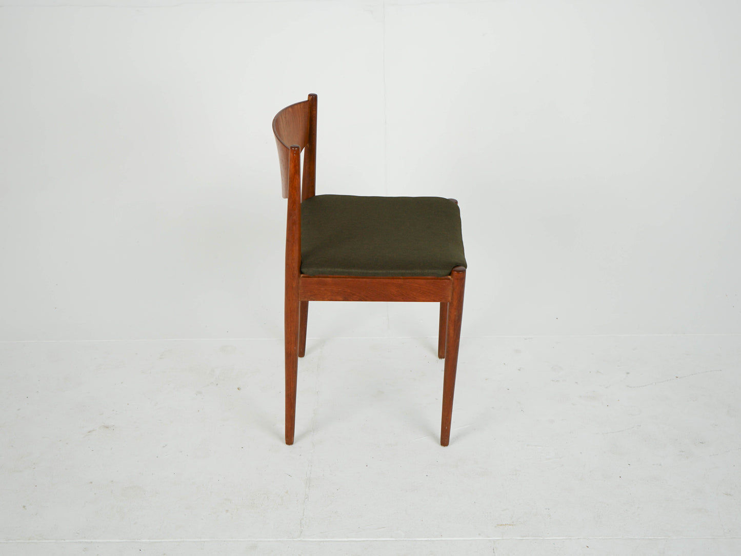 SET 8 Esszimmerstühle Teak Stuhl NEUBEZUG