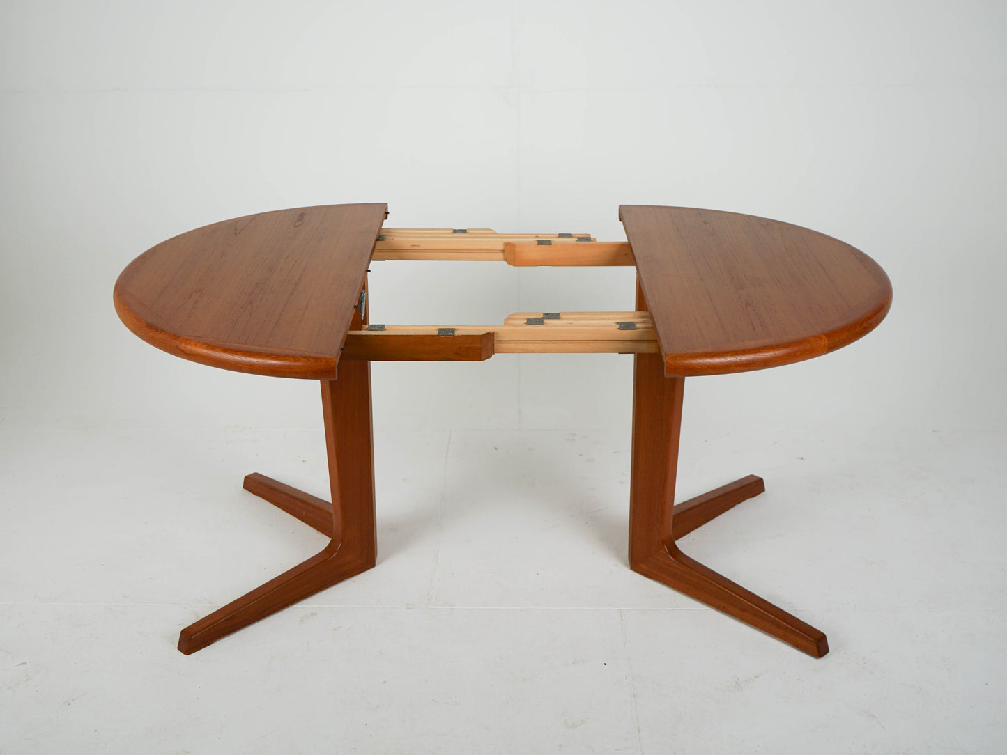 Teak Tisch Esstisch ausziehbar rund Vintage 60er Mid Century