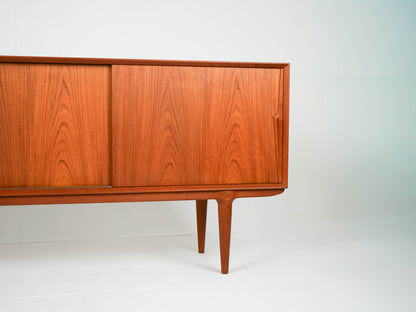 Teak Sideboard Omann Jun Model 18 Vintage Dänisch