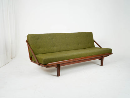 Daybed Modell 981 Diva Sofa aus Teak von Poul M Volther