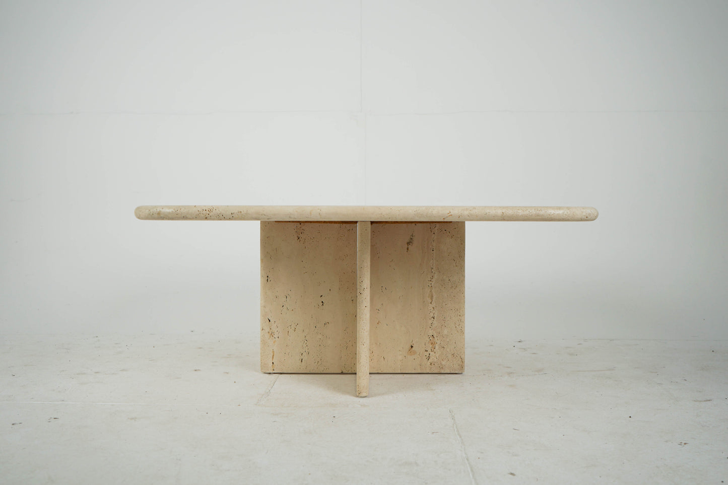 Italienischer Couchtisch aus Travertin Vintage 80er Mid-Century