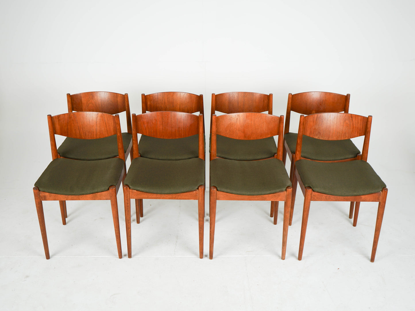 SET 8 Esszimmerstühle Teak Stuhl NEUBEZUG