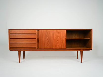 Teak Sideboard Omann Jun Model 18 Vintage Dänisch
