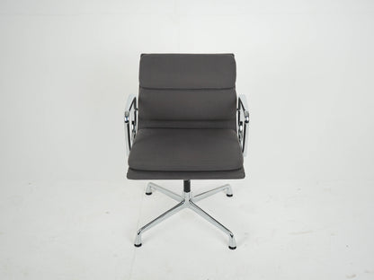 Vitra EA208 Soft Pad Chair in Grau Eames Refurbished