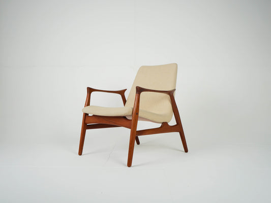 Vintage Lounge Chair Model 240 Arne Hovmand-Olsen Mogens Kold