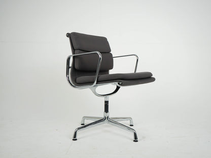 Vitra EA208 Soft Pad Chair in Grau Eames Refurbished