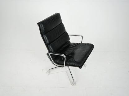 Hermann Miller EA 216 Soft Pad Lounge Chair Sessel Leder