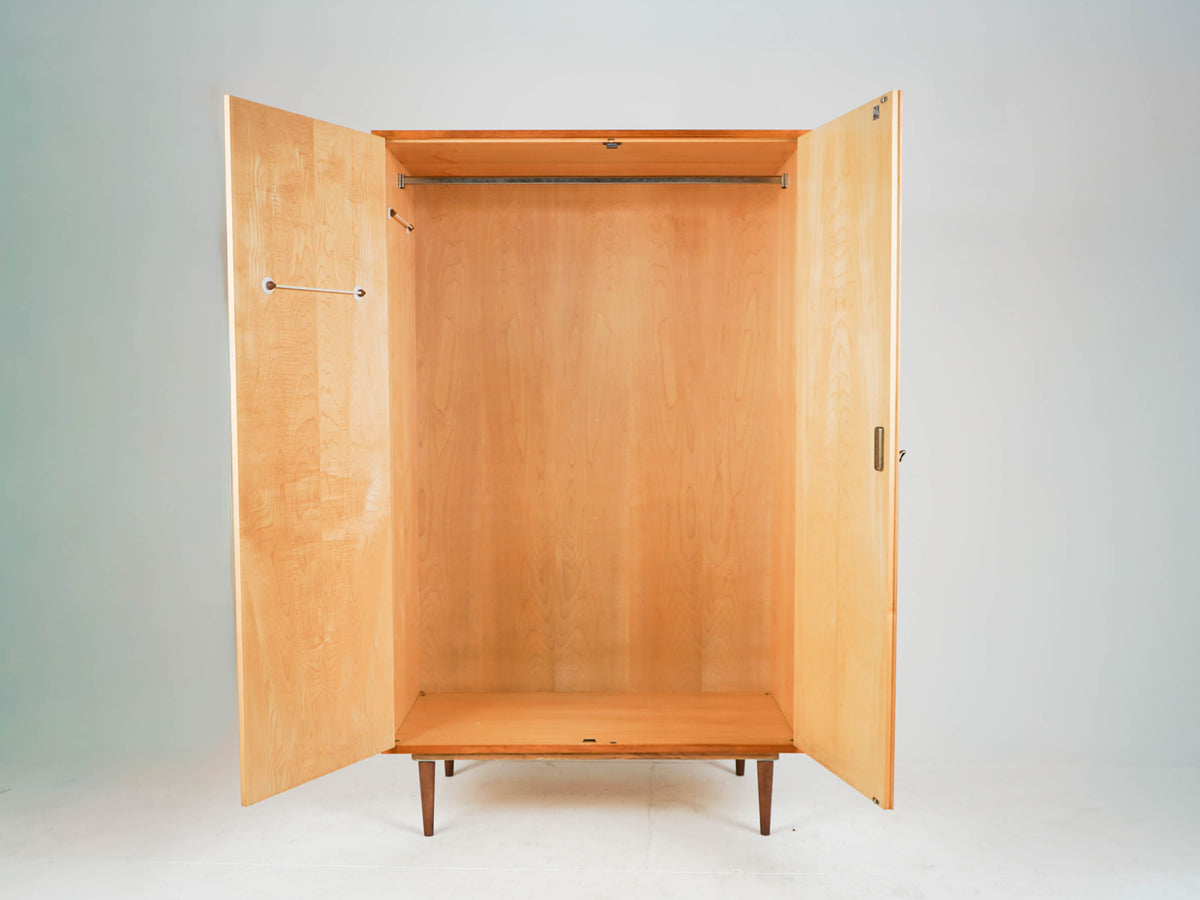 Mid Century Kleiderschrank Vintage Holzschrank mit Kleiderstange