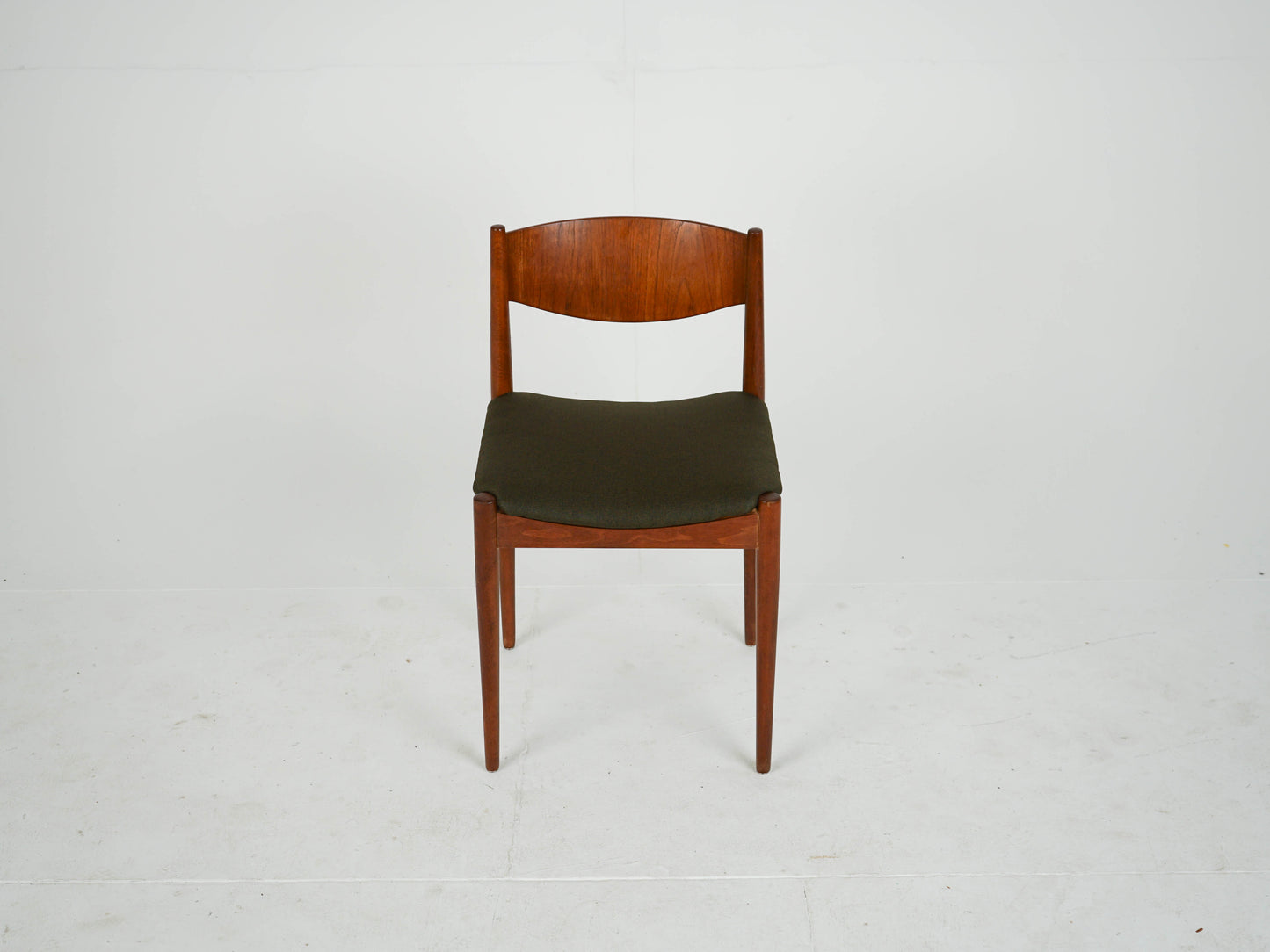 SET 8 Esszimmerstühle Teak Stuhl NEUBEZUG