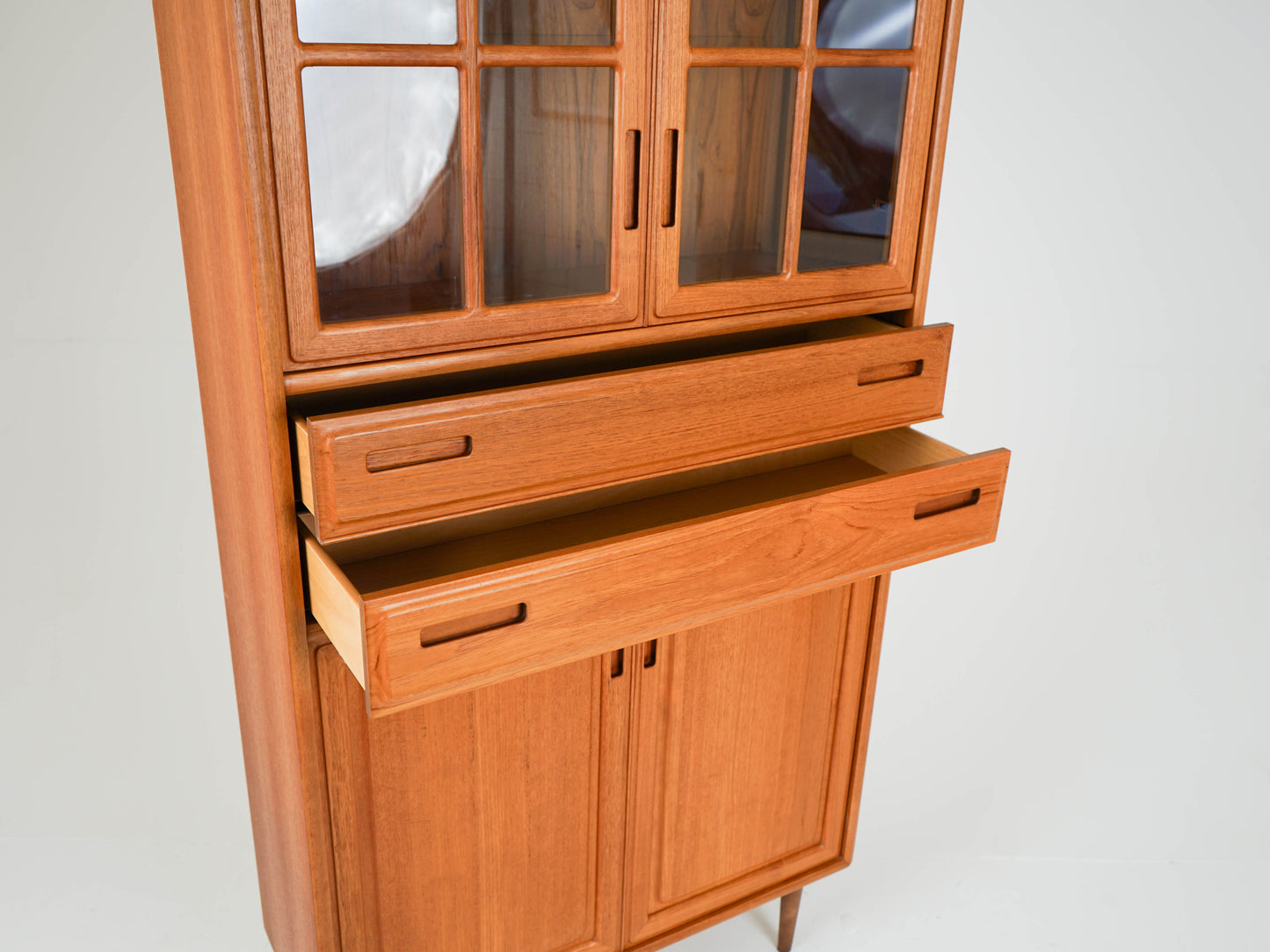Teak Schrank Kleiderschrank Vitrine Dänisch Vintage Mid Century