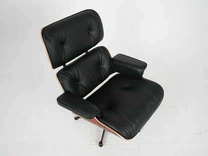 Eames Lounge Chair & Ottoman Neuwertig Nero Leder