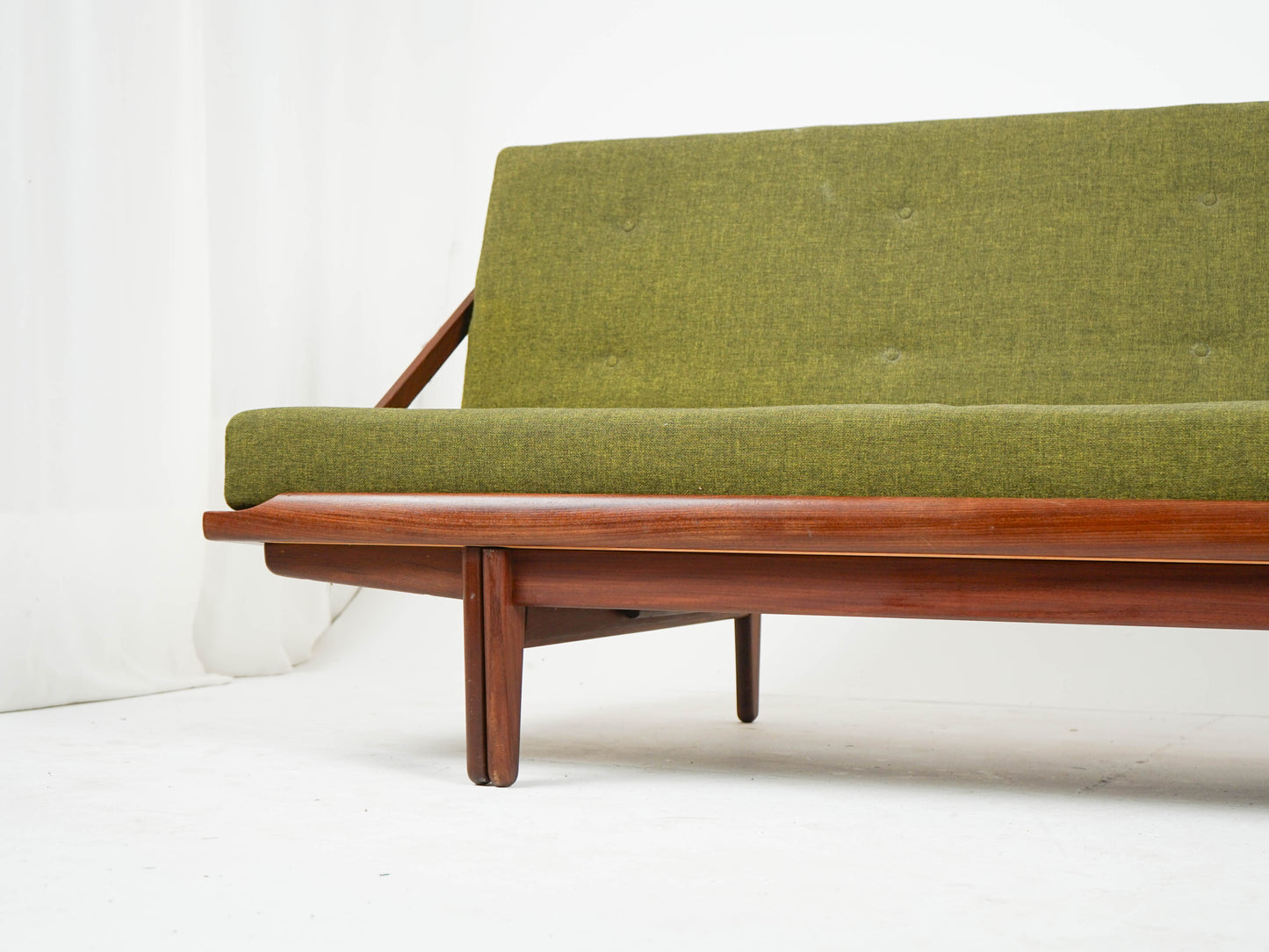 Daybed Modell 981 Diva Sofa aus Teak von Poul M Volther