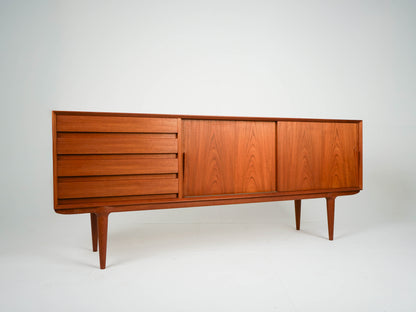 Teak Sideboard Omann Jun Model 18 Vintage Dänisch