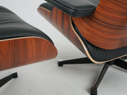 Eames Lounge Chair & Ottoman Neuwertig Nero Leder