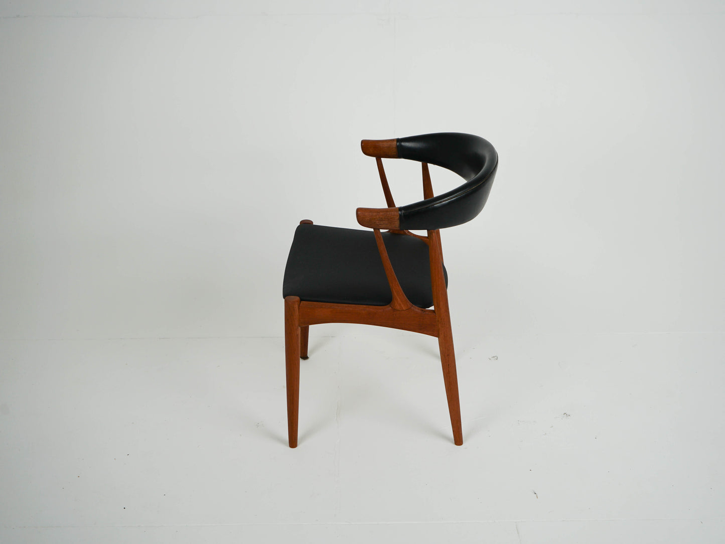 1v2 Teak Stuhl Johannes Andersen Mid Century Retro