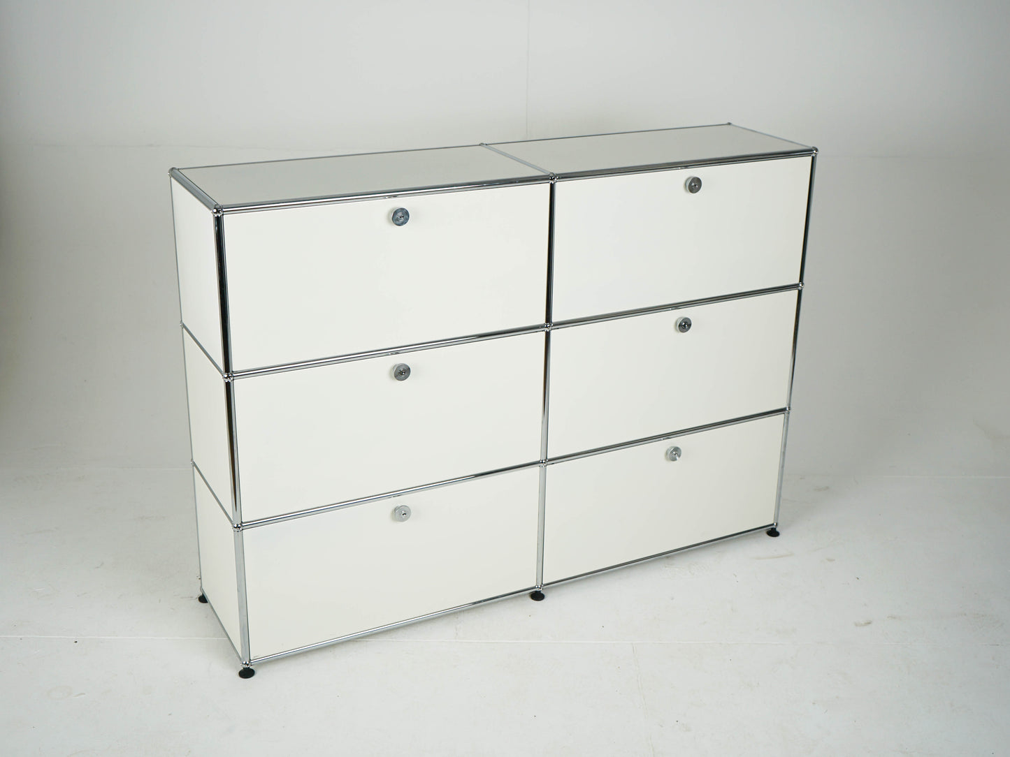 USM Haller Sideboard Reinweiß RAL 9010