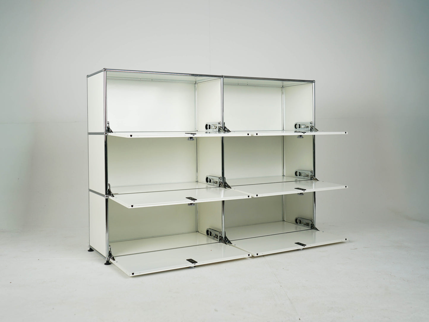 USM Haller Sideboard Reinweiß RAL 9010