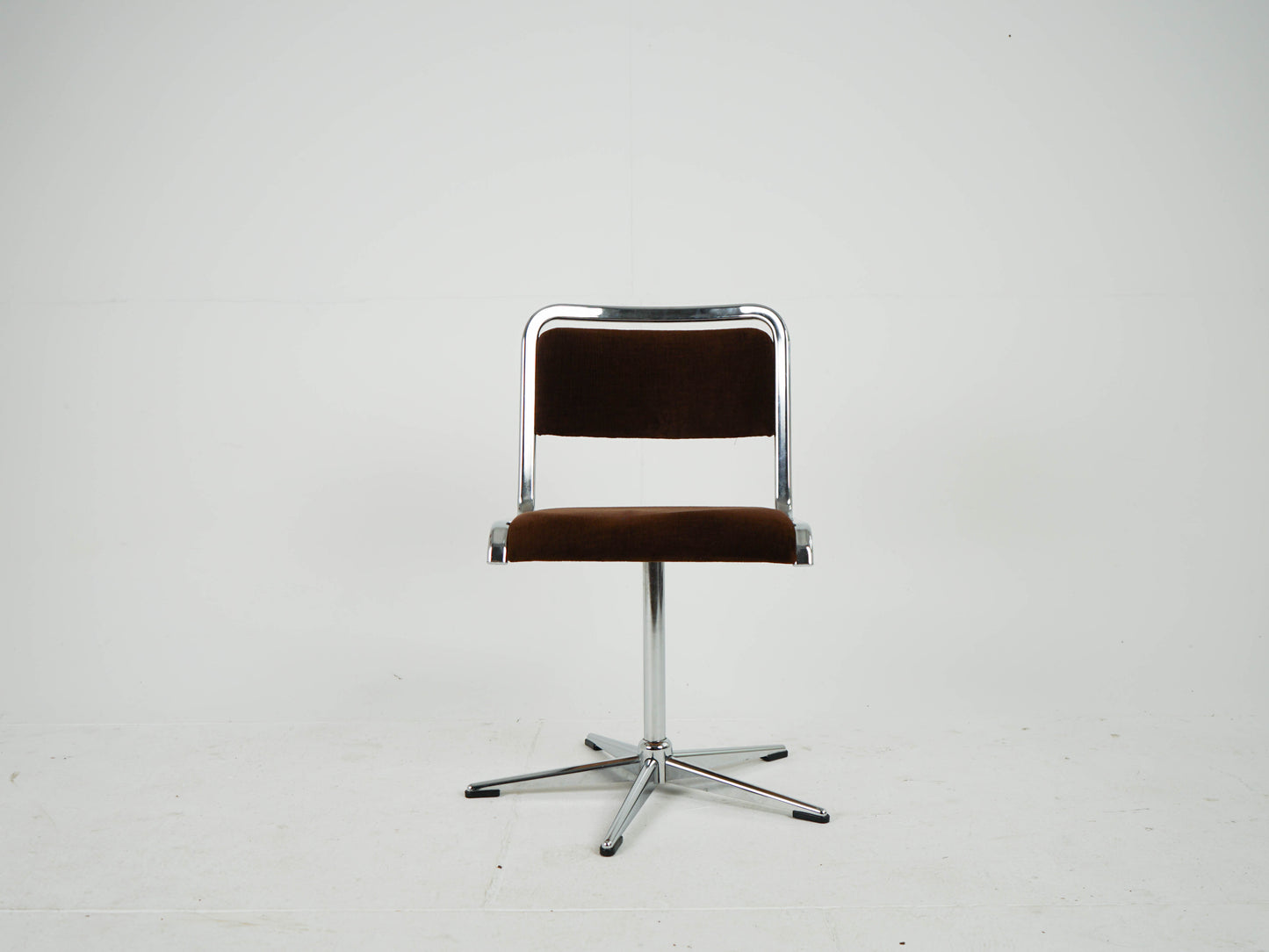 1v2 Chrome Stuhl Esszimmerstuhl EKA Mid Century Retro