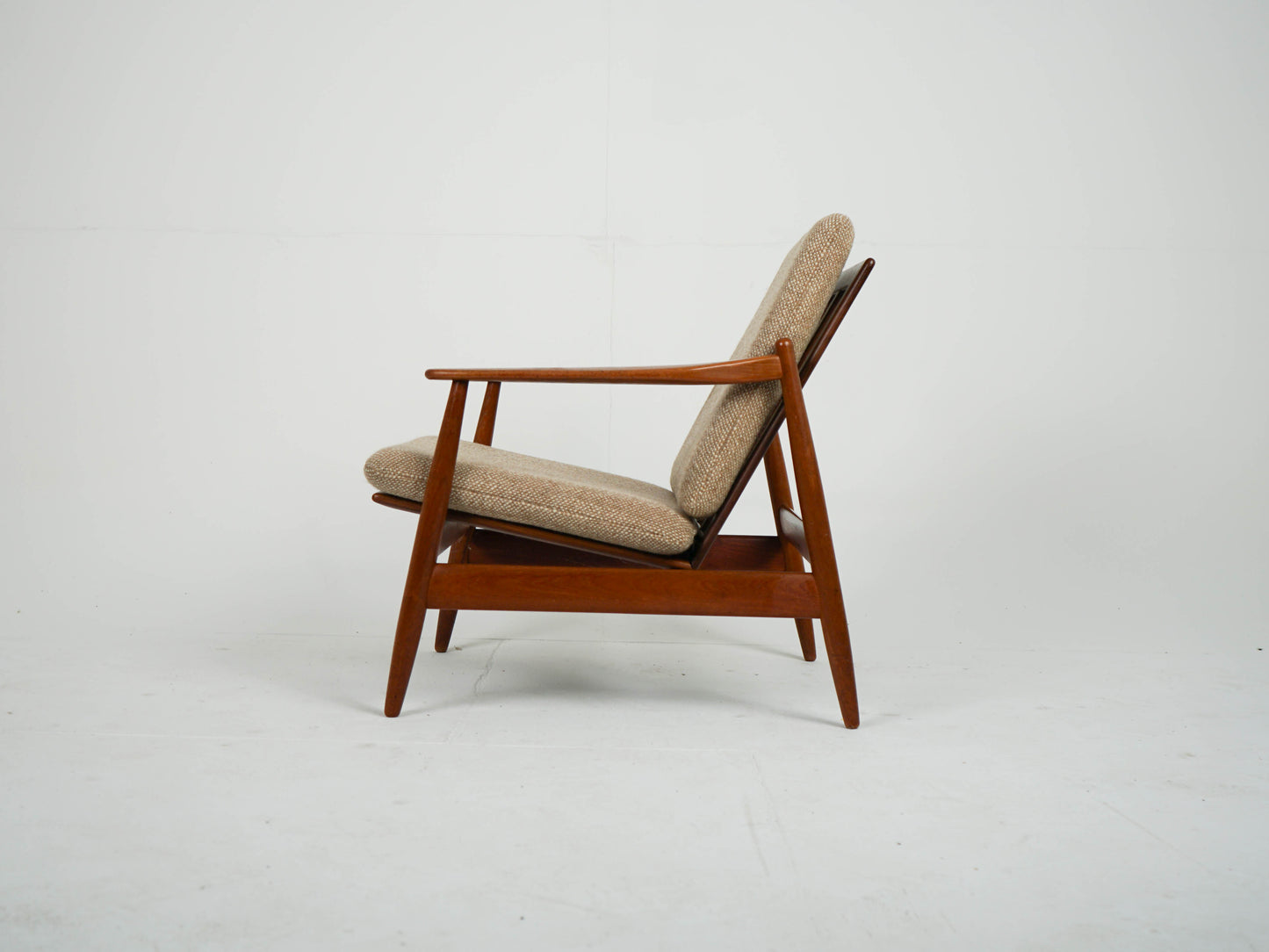 Teak Sessel Beige Vintage Wollstoff Mid Century