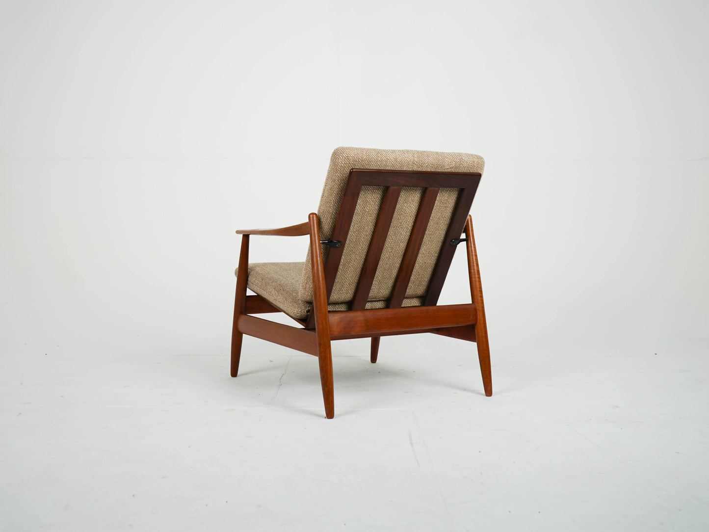 Teak Sessel Beige Vintage Wollstoff Mid Century