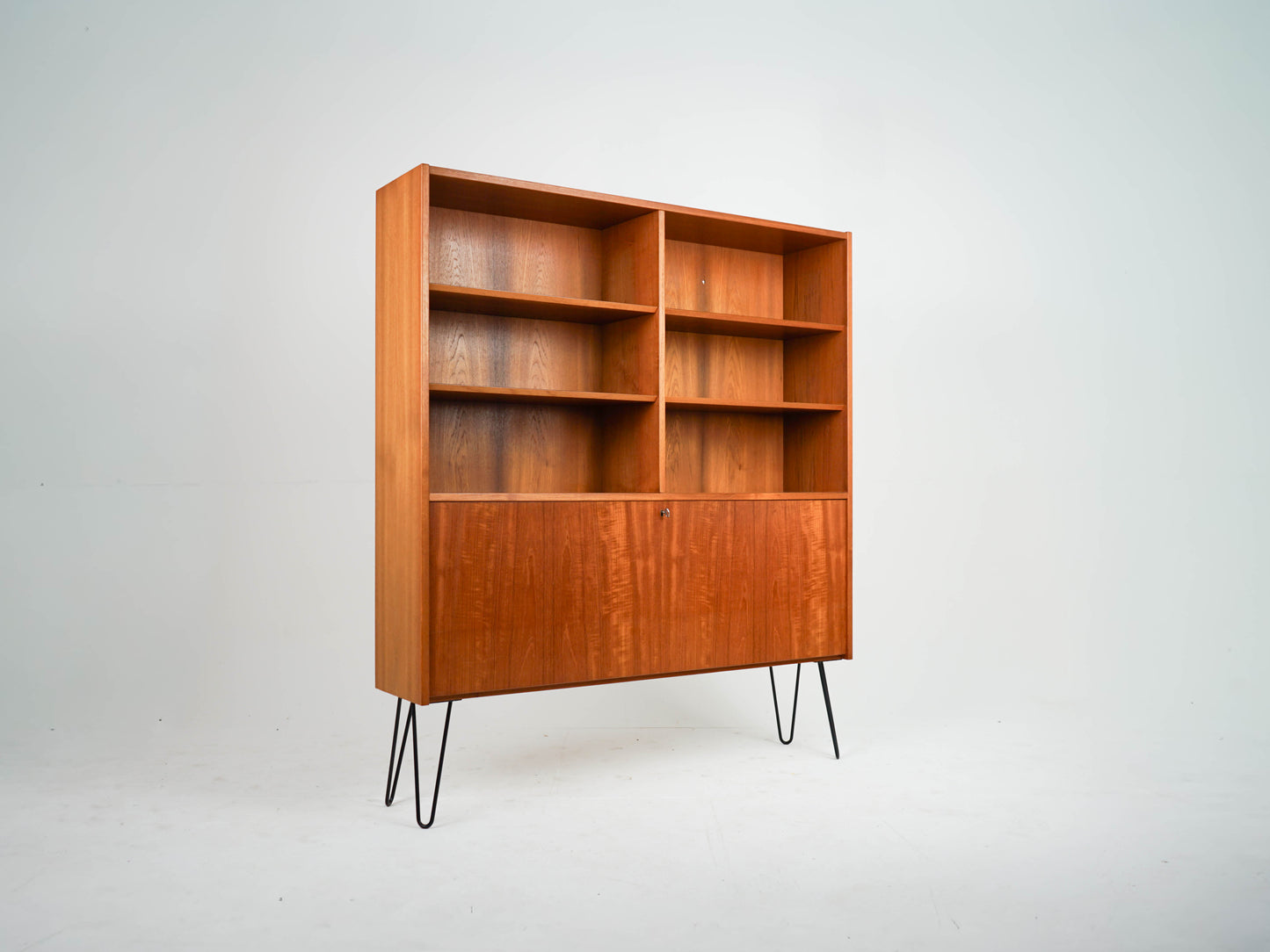 Teak Schrank Regal von Poul Hundevad Vintage Mid Century