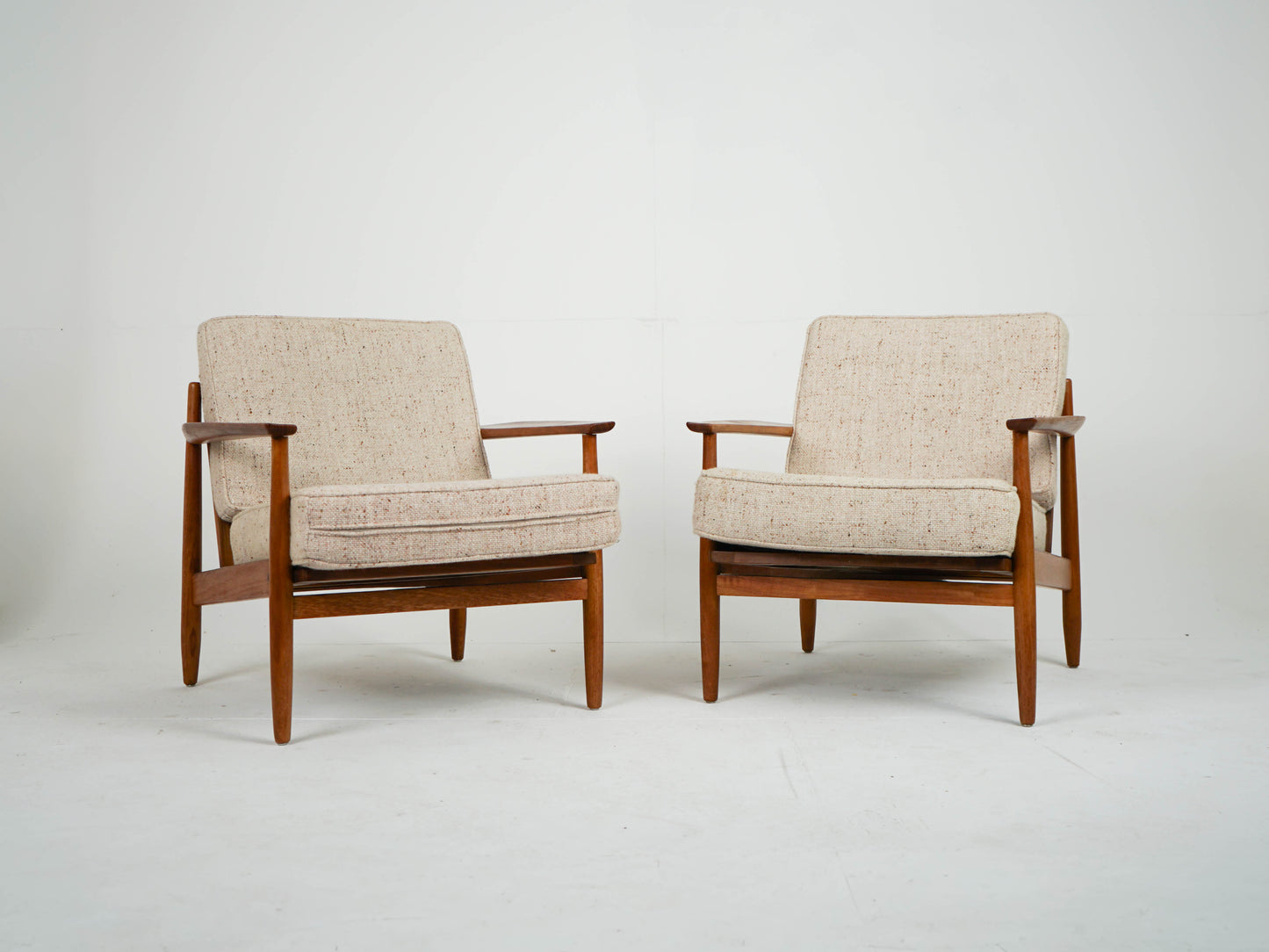 Teak Sessel Beige Vintage Wollstoff Mid Century