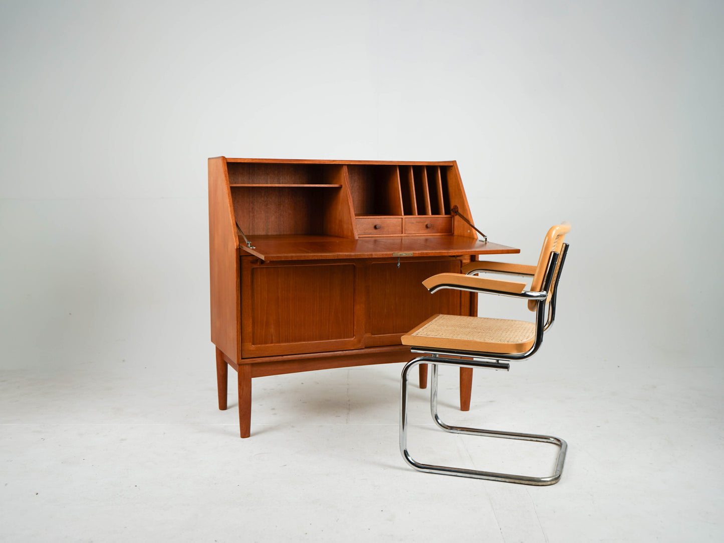Vintage Teak Sekretär Schreibtisch / HW Klein Bramin Mid Century