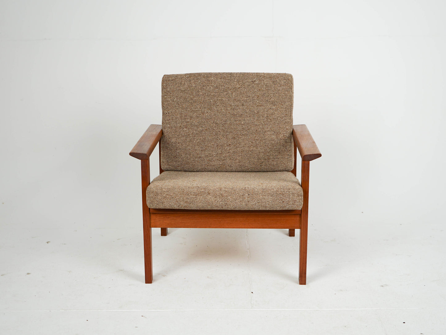 Teak Sessel Vintage Wollstoff Mid Century
