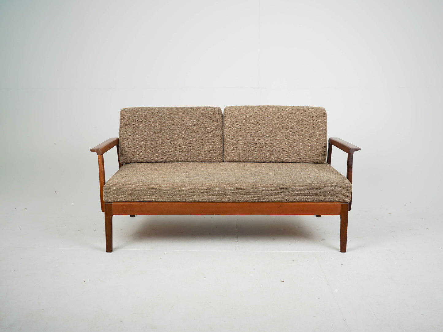 Teak Sofa Daybed 2 Sitzer Vintage Wollstoff Mid Century