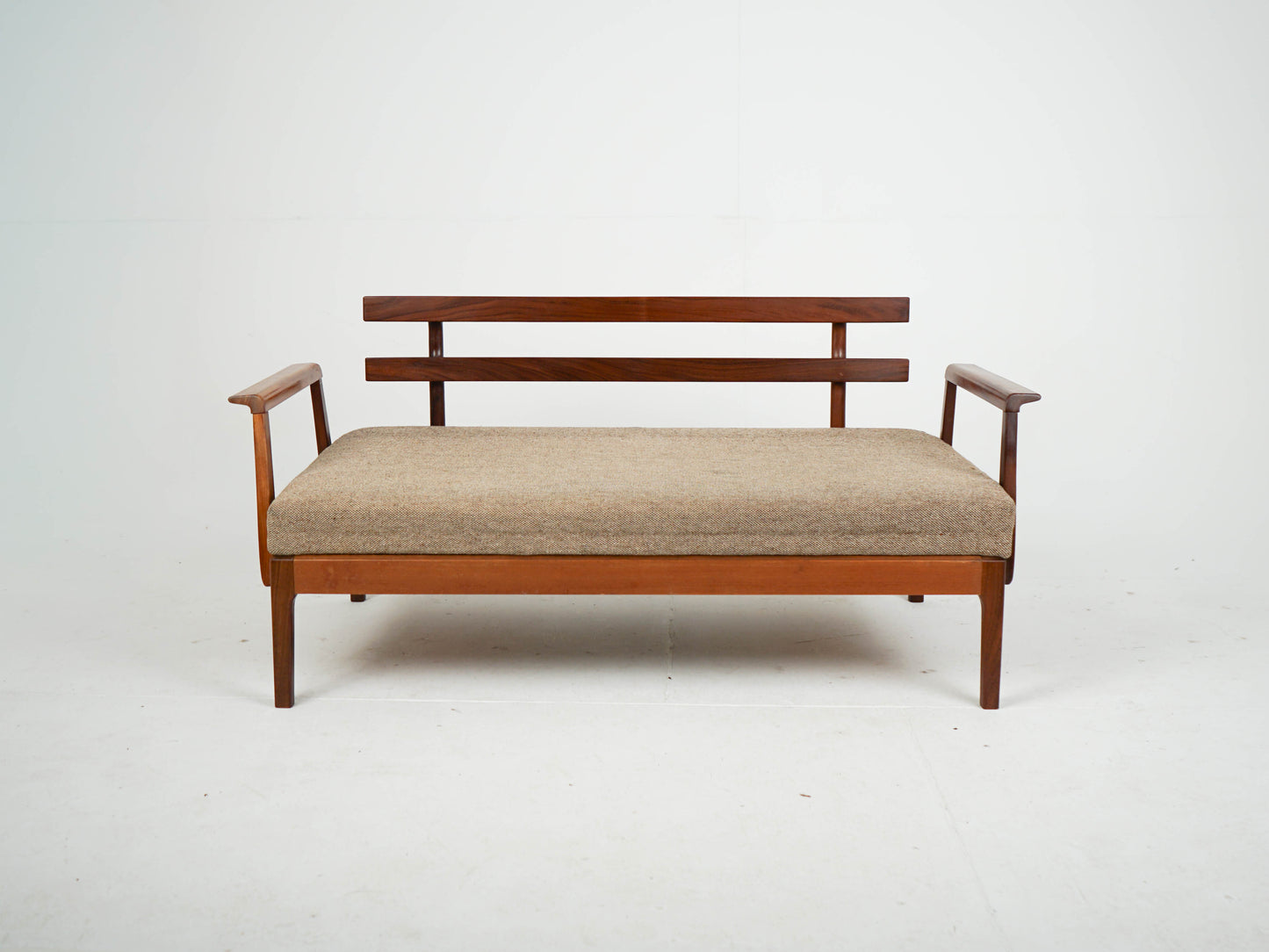 Teak Sofa Daybed 2 Sitzer Vintage Wollstoff Mid Century
