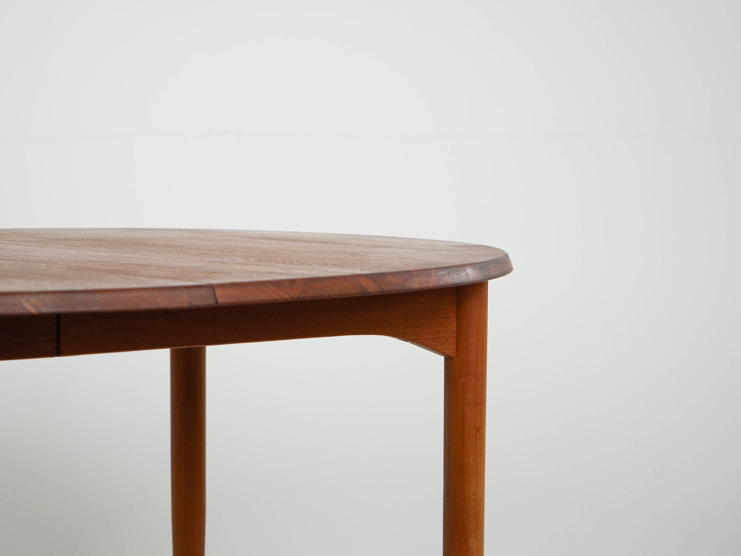 Vintage Teak Esstisch rund oval Ausziehtisch Mid Century