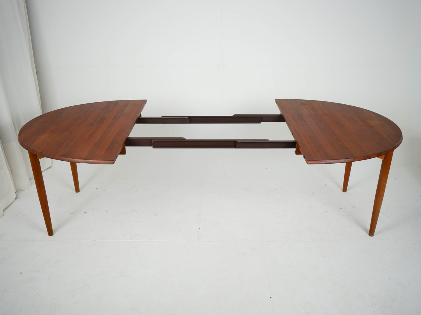 Vintage Teak Esstisch rund oval Ausziehtisch Mid Century