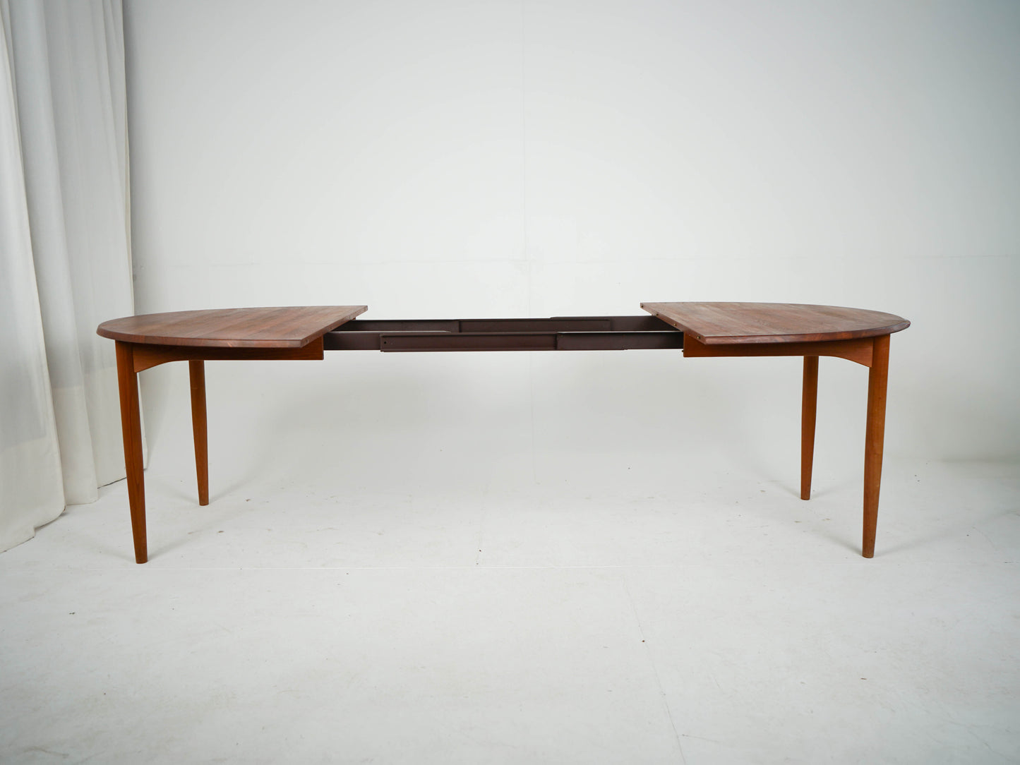 Vintage Teak Esstisch rund oval Ausziehtisch Mid Century